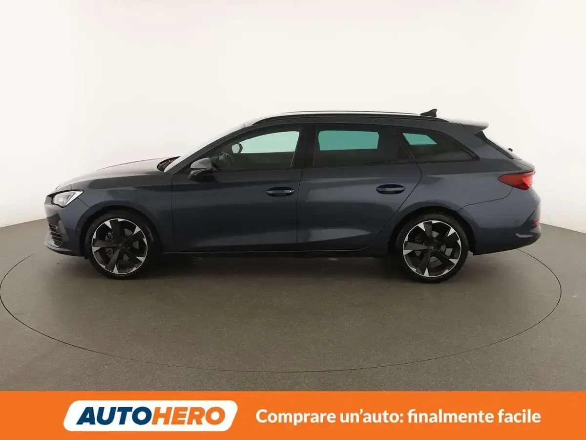 Usata Cupra Leon 150 CV (110 kW) 2023 Grigio Station wagon