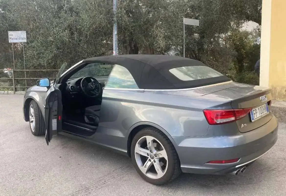 Usata Audi A3 Cabriolet Sport 184 CV (135 kW) 2018 Grigio Cabrio