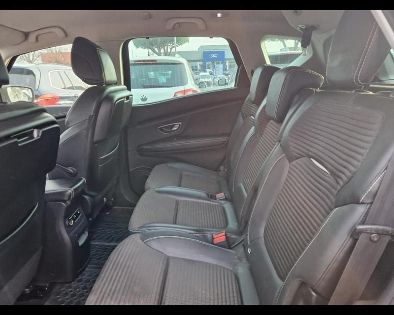 Usata Renault Scénic IV Intens 110 CV (80 kW) 2018 Nero Monovolume