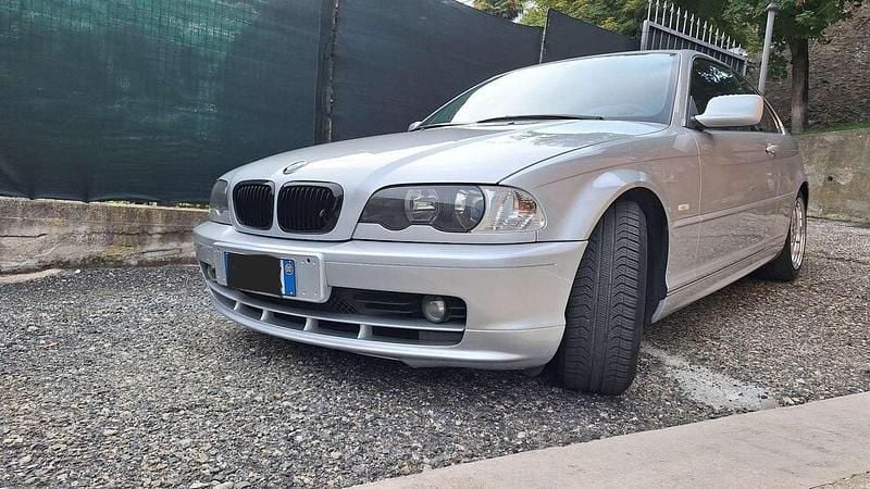 Usata BMW 325 192 CV (141 kW) 2000 Coupé