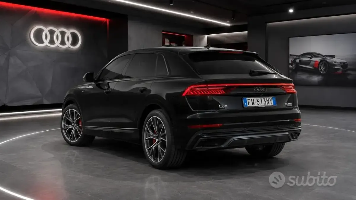 Usata Audi Q8 S-Line 286 CV (210 kW) 2020 Nero SUV