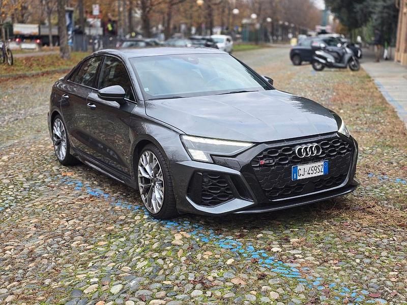 Grigio Usata 2022 Audi RS3 Design Tre volumi | 43.999 € - Immagine 1/4