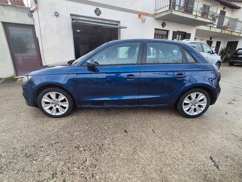 Usata Audi A1 Sportback S-Line 90 CV (66 kW) 2014 Blu Utilitaria