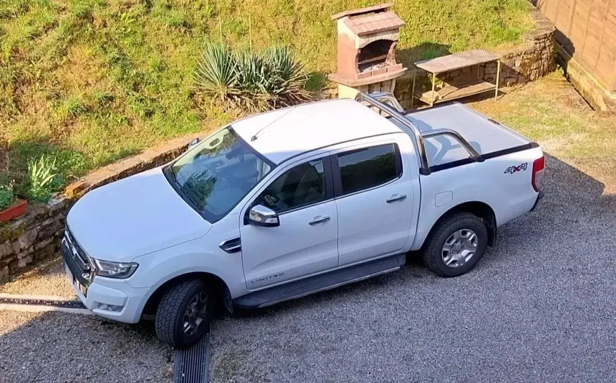 Usata Ford Ranger Limited 160 CV (117 kW) 2017 Pick-up