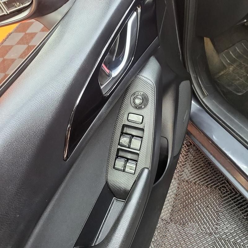 Usata Mazda 3 Exceed 150 CV (110 kW) 2014 Grigio Berlina