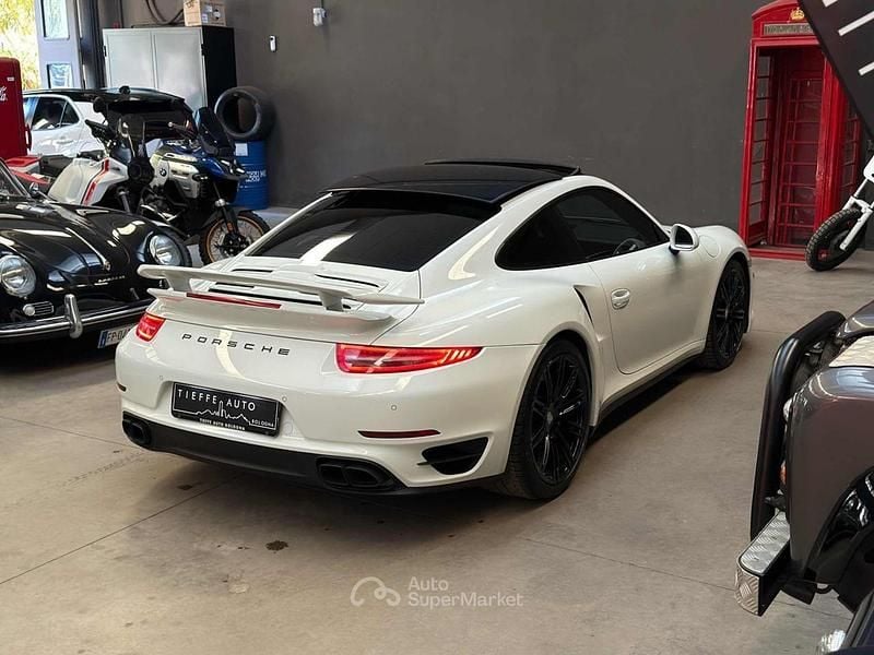 Usata Porsche 911 519 CV (381 kW) 2014 Bianco pastello Coupé