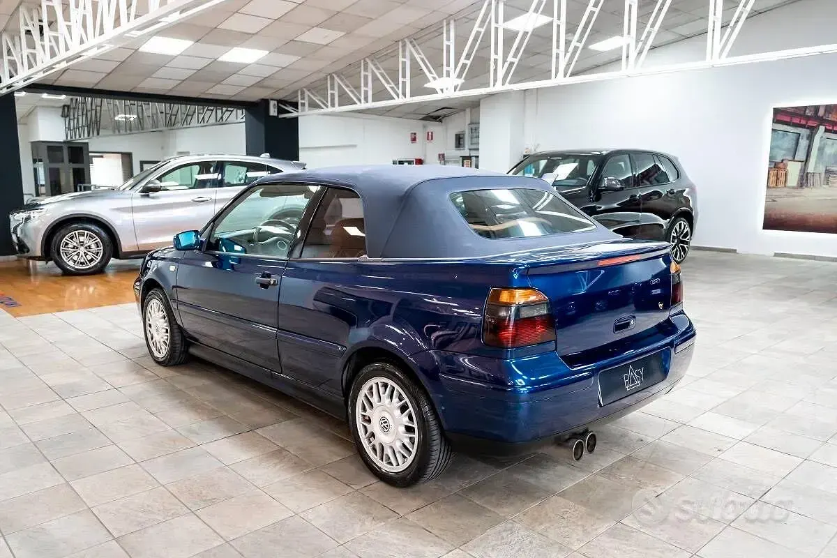 Usata VW Golf IV Trendline 2002 Cabrio