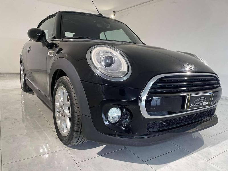 Usata Mini Cooper D Cabriolet 116 CV (85 kW) 2018 Nero Cabrio