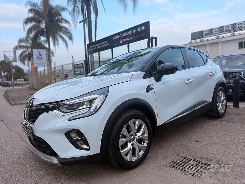 Usata Renault Captur Intens 95 CV (69 kW) 2020 Bianco SUV