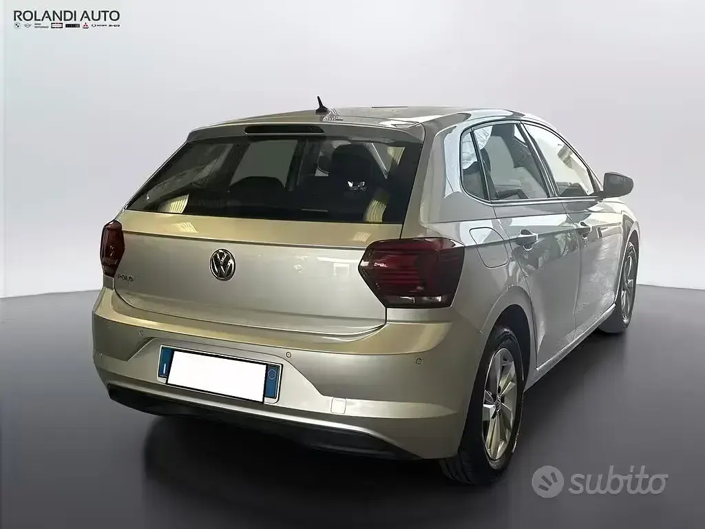 Usata VW Polo Comfortline 80 CV (58 kW) 2018 Grigio Utilitaria