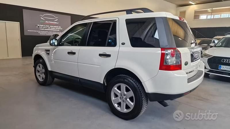 Usata Land Rover Freelander 2 HSE 160 CV (117 kW) 2008 Bianco SUV