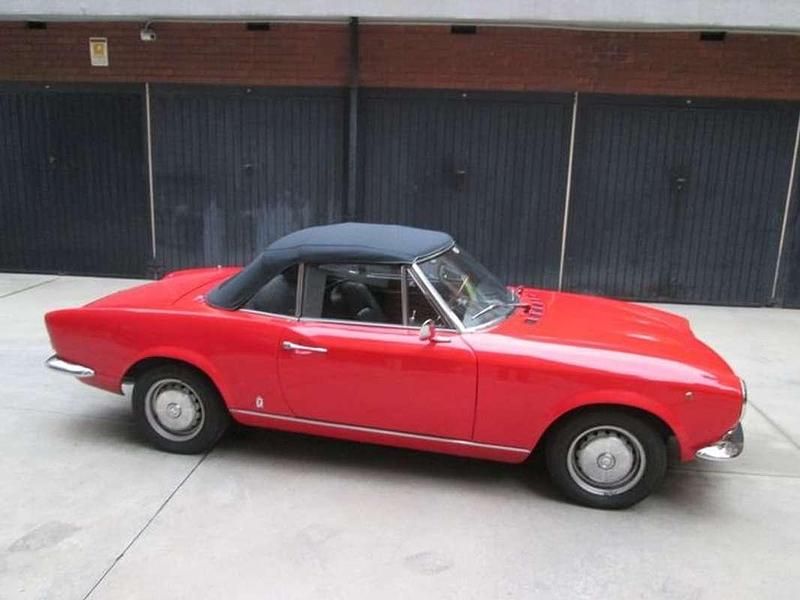 Rosso Usata 1971 Fiat 124 Spider Cabrio | 13.445 € - Immagine 1/4