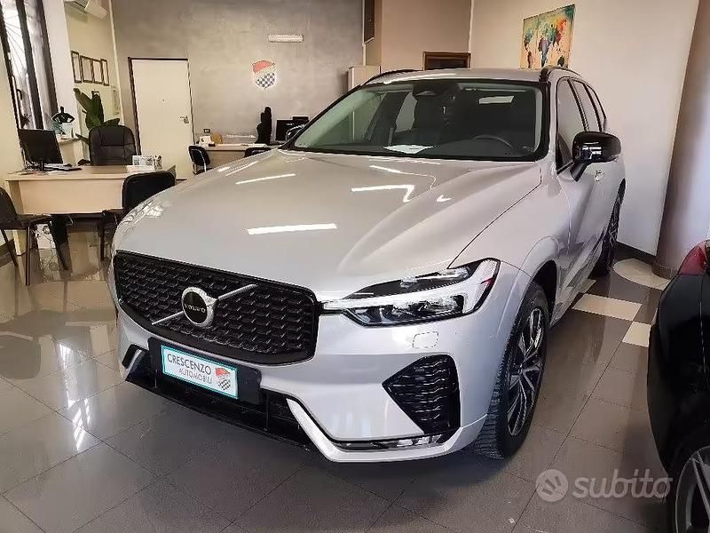 Usata Volvo XC60 Plus 197 CV (144 kW) 2023 Grigio SUV
