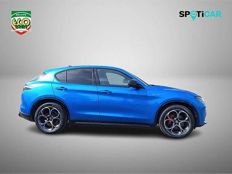 Usata Alfa Romeo Stelvio Veloce 210 CV (154 kW) 2024 Blu SUV