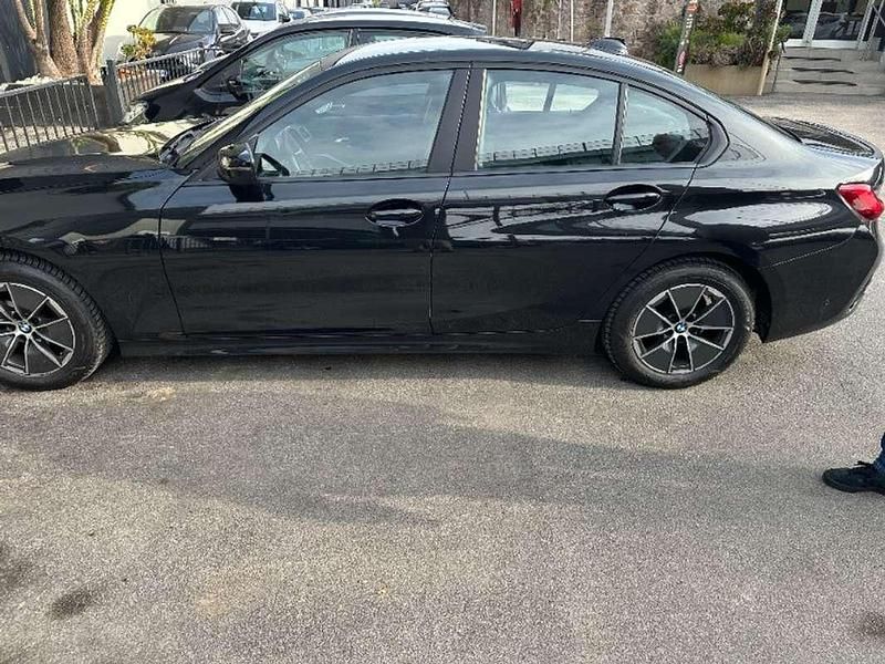 Usata BMW 316 Advantage 122 CV (89 kW) 2022 Nero Berlina