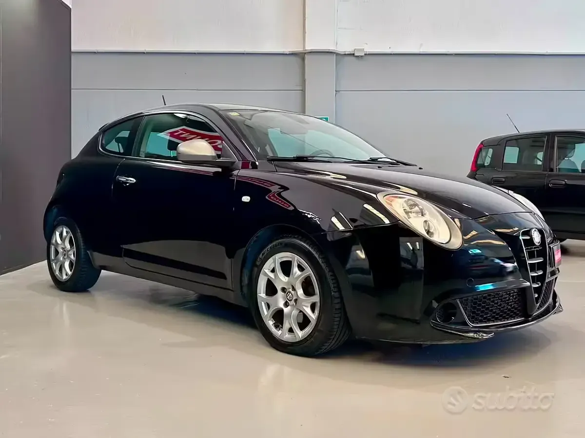 Usata Alfa Romeo MiTo Super 85 CV (62 kW) 2012 Nero Utilitaria