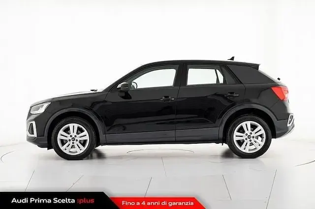 Usata Audi Q2 Advanced Plus 150 CV (110 kW) 2021 Nero mythos metallizzato SUV