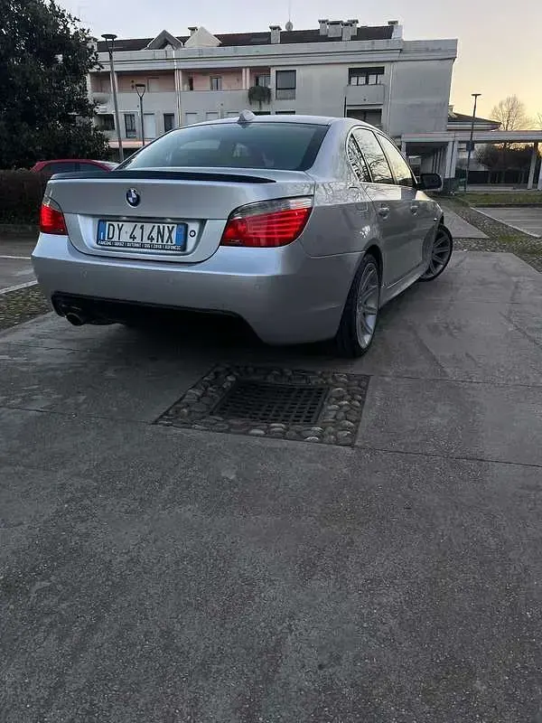 Usata BMW 520 Exclusive 177 CV (130 kW) 2009 Berlina