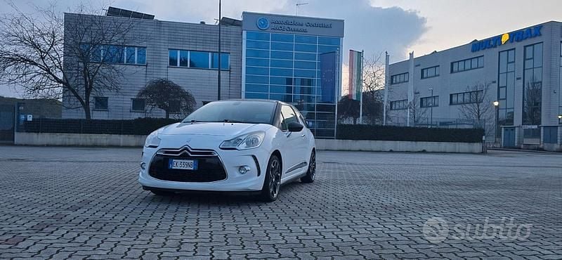Usata DS Automobiles DS3 95 CV (69 kW) 2012 Bianco Coupé