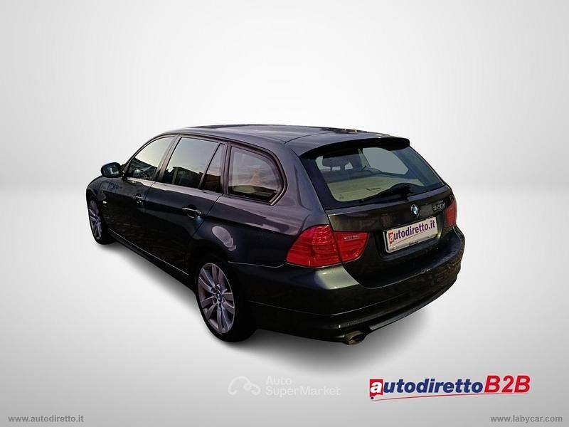 Occasion BMW 320 184 ch (135 kW) 2011 Gris Break