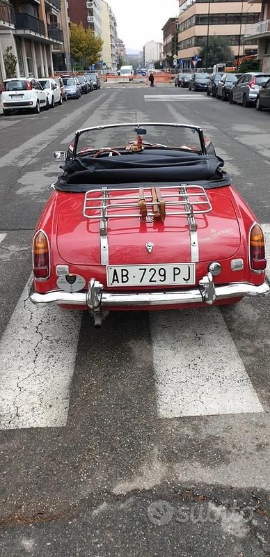 Usata MG B 1960 Rosso Cabrio