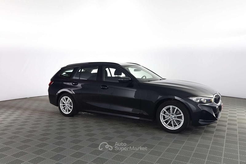 Usata BMW 320 Efficient Dynamics 190 CV (139 kW) 2023 Nero Station wagon