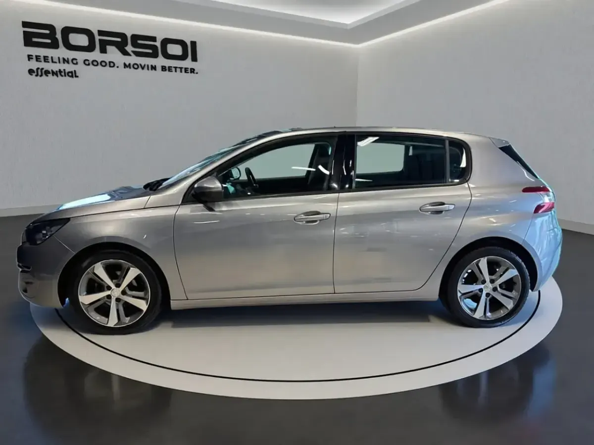Usata Peugeot 308 Access 99 CV (72 kW) 2017 Argento Berlina