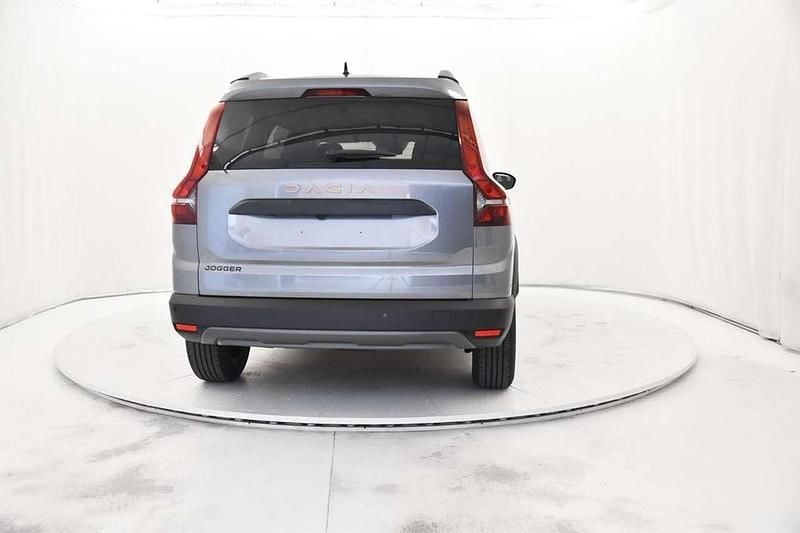 Nuova Dacia Jogger Extreme 101 CV (74 kW) 2026 Grigio scisto Monovolume