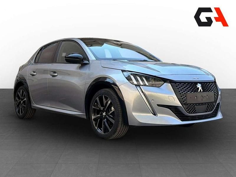 Usata Peugeot 208 GT 101 CV (74 kW) 2023 Grigio Utilitaria