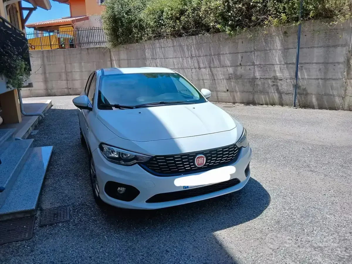 Usata Fiat Tipo 95 CV (69 kW) 2016 Bianco Berlina