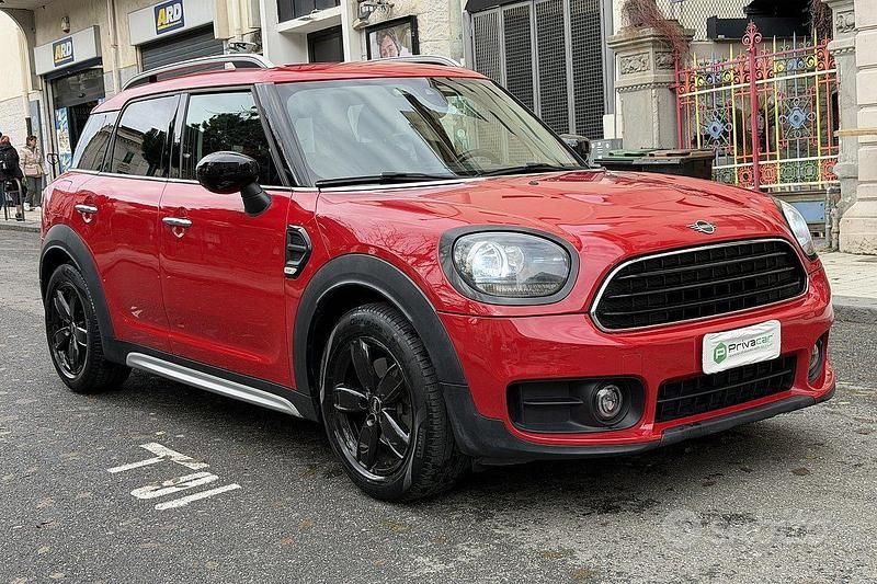 Usata Mini Cooper D Countryman Business 150 CV (110 kW) 2020 Rosso SUV