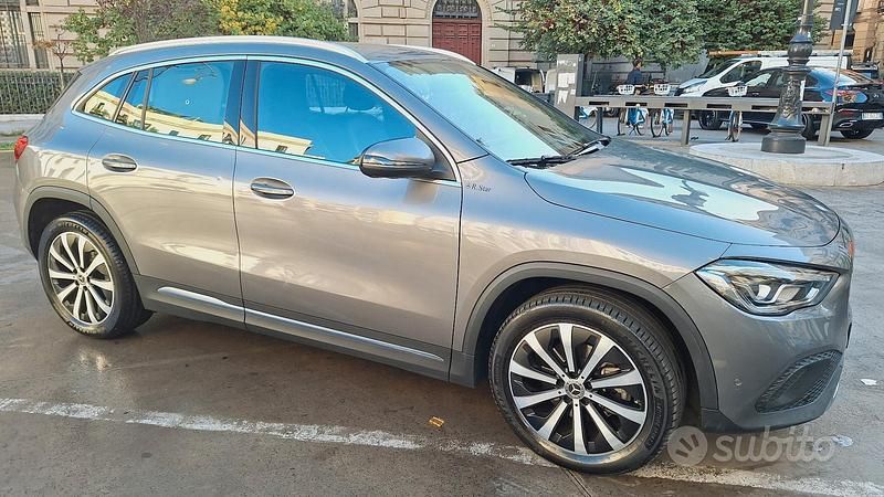 Usata Mercedes GLA200 2020 Grigio SUV