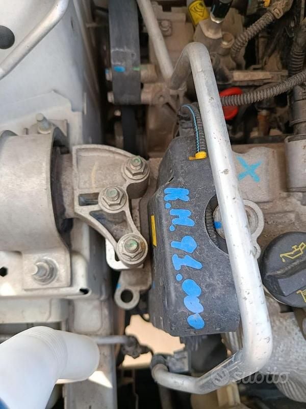 Usata Lancia Ypsilon 69 CV (50 kW) 2015 Bianco Utilitaria