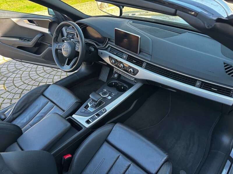 Usata Audi A5 Cabriolet S-Line 190 CV (139 kW) 2019 Grigio Cabrio