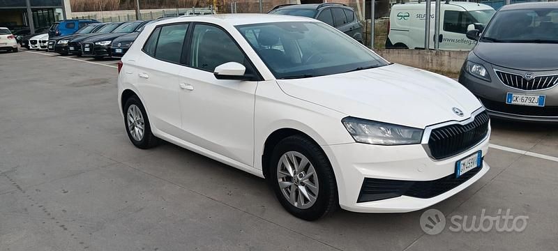 Usata Skoda Fabia Ambition 80 CV (58 kW) 2023 Bianco Utilitaria