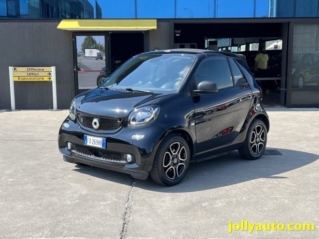 Nero Usata 2019 Smart ForTwo Electric Drive Passion Cabrio | 14.900 € (Buon prezzo) - Immagine 1/4
