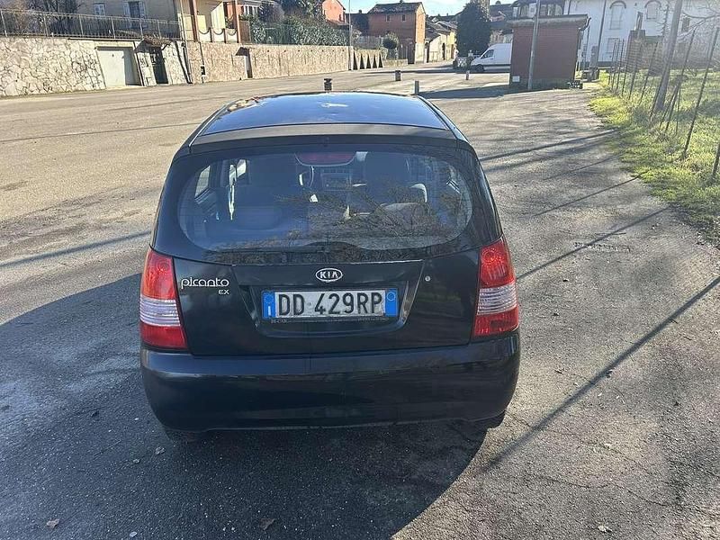 Usata Kia Picanto EX 65 CV (47 kW) 2006 Nero Utilitaria