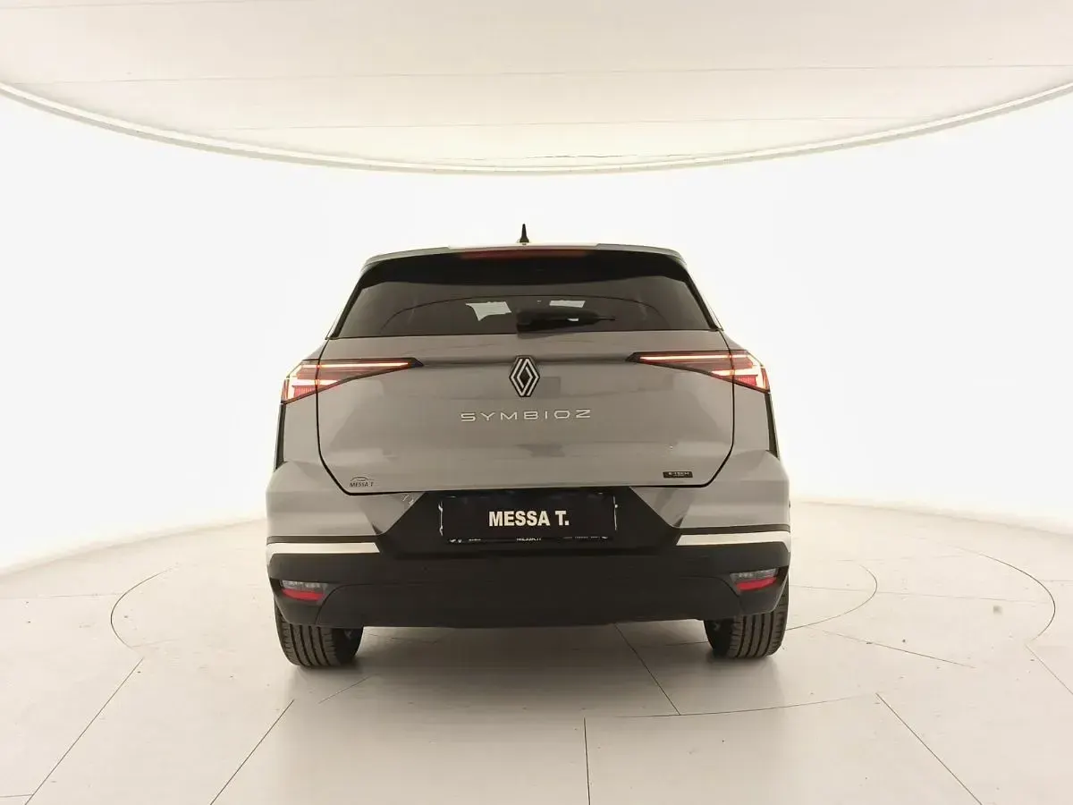 Nuova Renault Symbioz Techno 160 CV (117 kW) 2025 Grigio cassiopea SUV