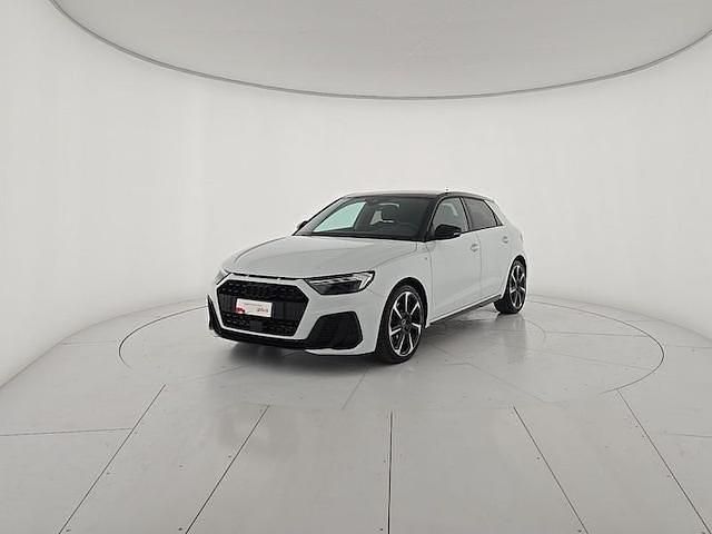 Usata Audi A1 Sportback Ambiente 207 CV (152 kW) 2023 Bianco ghiaccio metallizzato Utilitaria