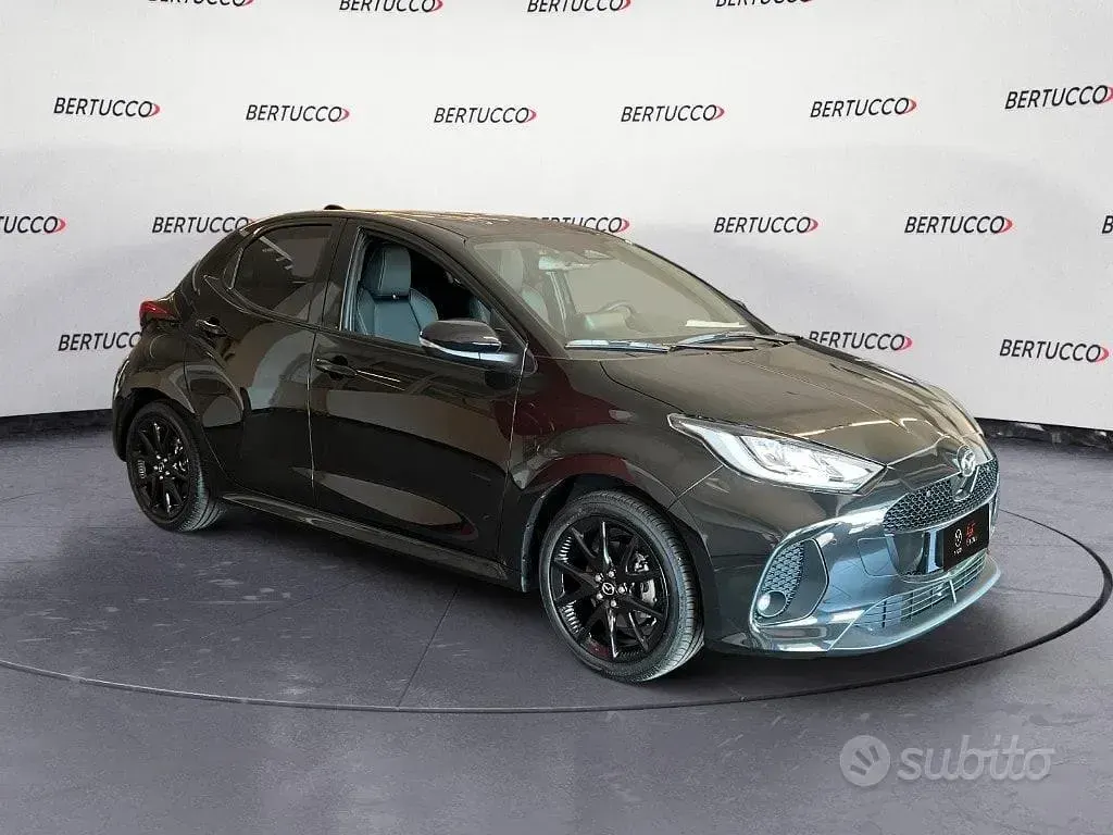 Nuova Mazda 2 Homura-Line 116 CV (85 kW) 2026 Nero Utilitaria