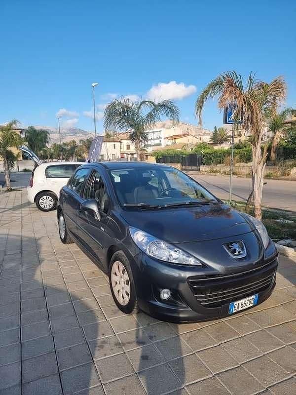 Usata Peugeot 207 68 CV (50 kW) 2009 Berlina