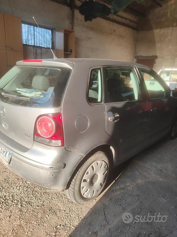 Occasion VW Polo 2007 Gris Citadine