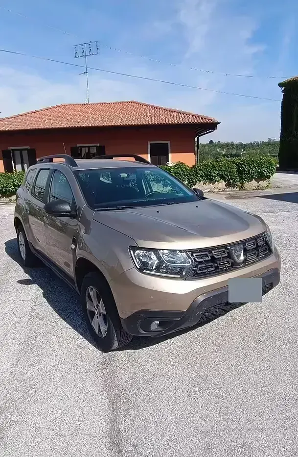 Begagnad Dacia Duster Comfort 116 HK (85 kW) 2019 Grå SUV