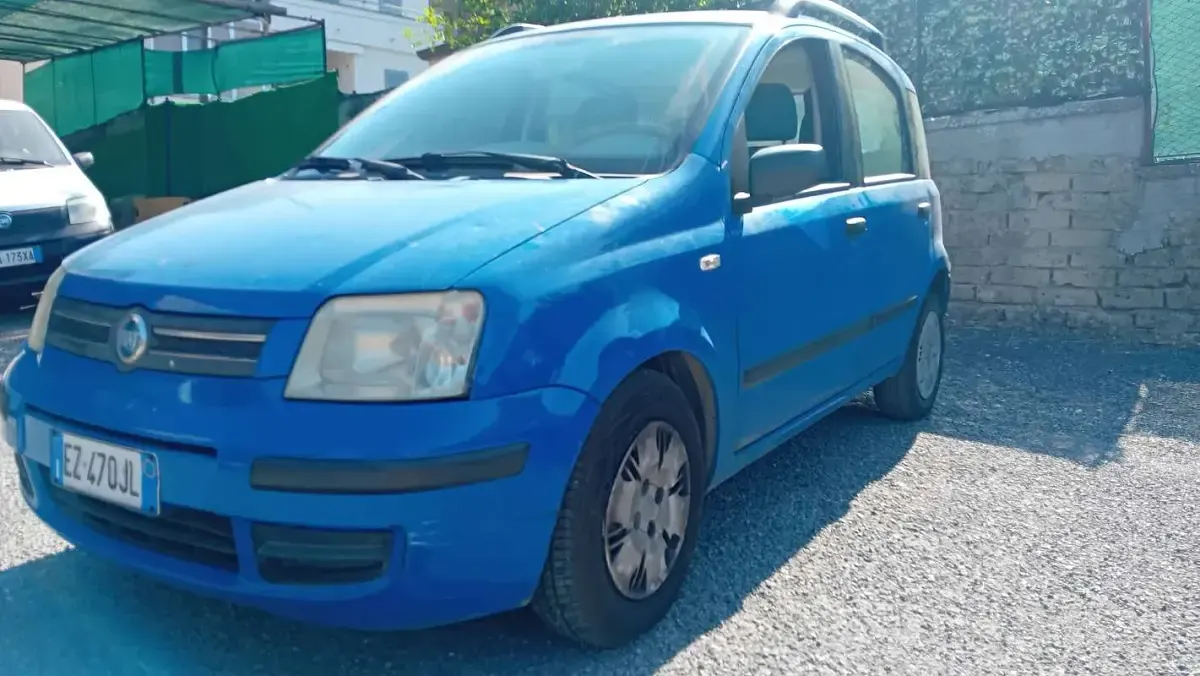 Usata Fiat Panda 60 CV (44 kW) 2005 Blu/azzurro Utilitaria