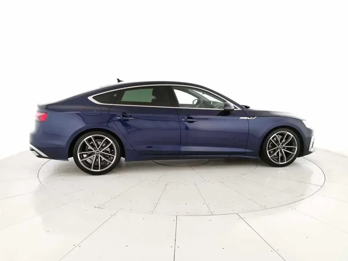 Usata Audi A5 Sportback S-Line 163 CV (119 kW) 2023 Blu Utilitaria
