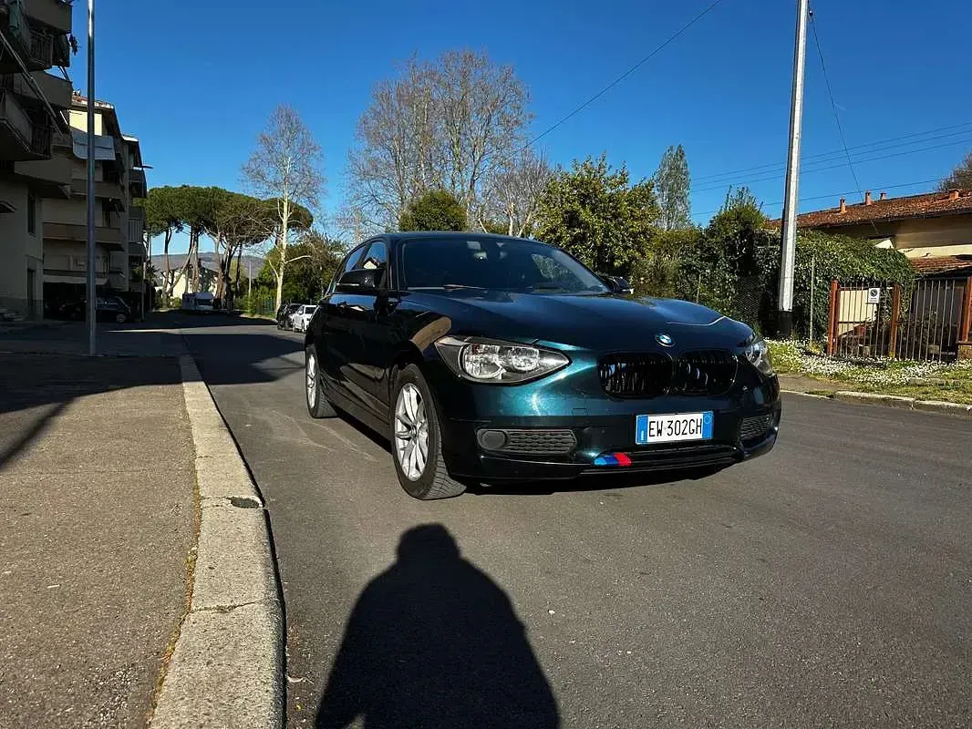 Usata BMW 114 Sport Line 95 CV (69 kW) 2014 Nero Utilitaria