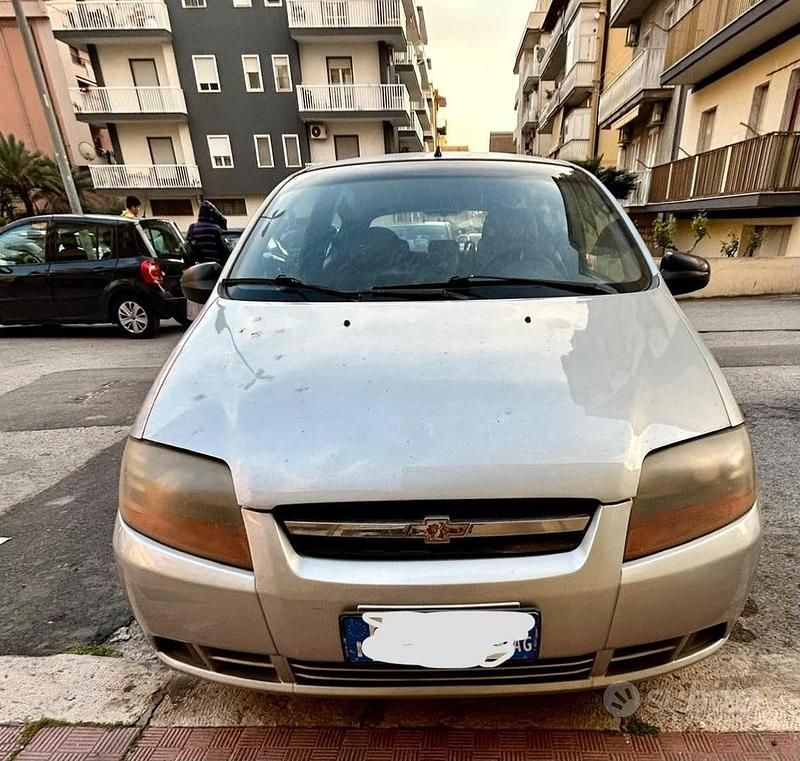 Usata Chevrolet Kalos 72 CV (52 kW) 2005 Grigio Utilitaria