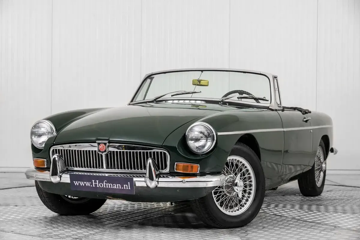 Usata MG B 97 CV (71 kW) 1968 Verde Cabrio