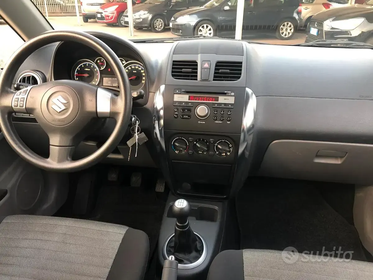 Usata Suzuki SX4 112 CV (82 kW) 2013 Grigio SUV