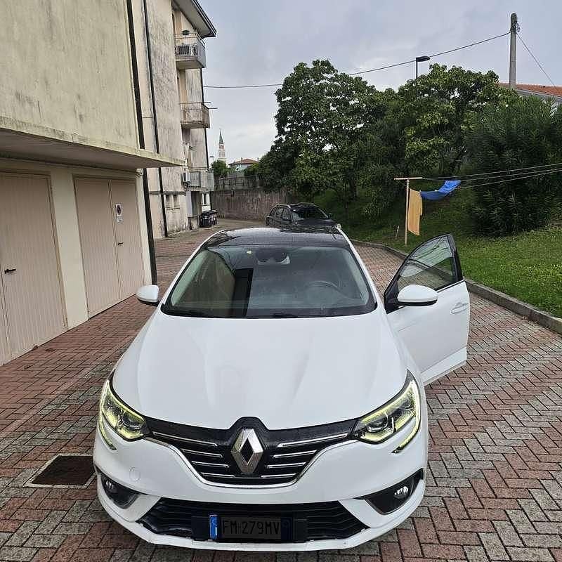 Usata 2018 Renault Mégane IV Intens Coupé | 14.000 € (Buon prezzo) - Immagine 1/4